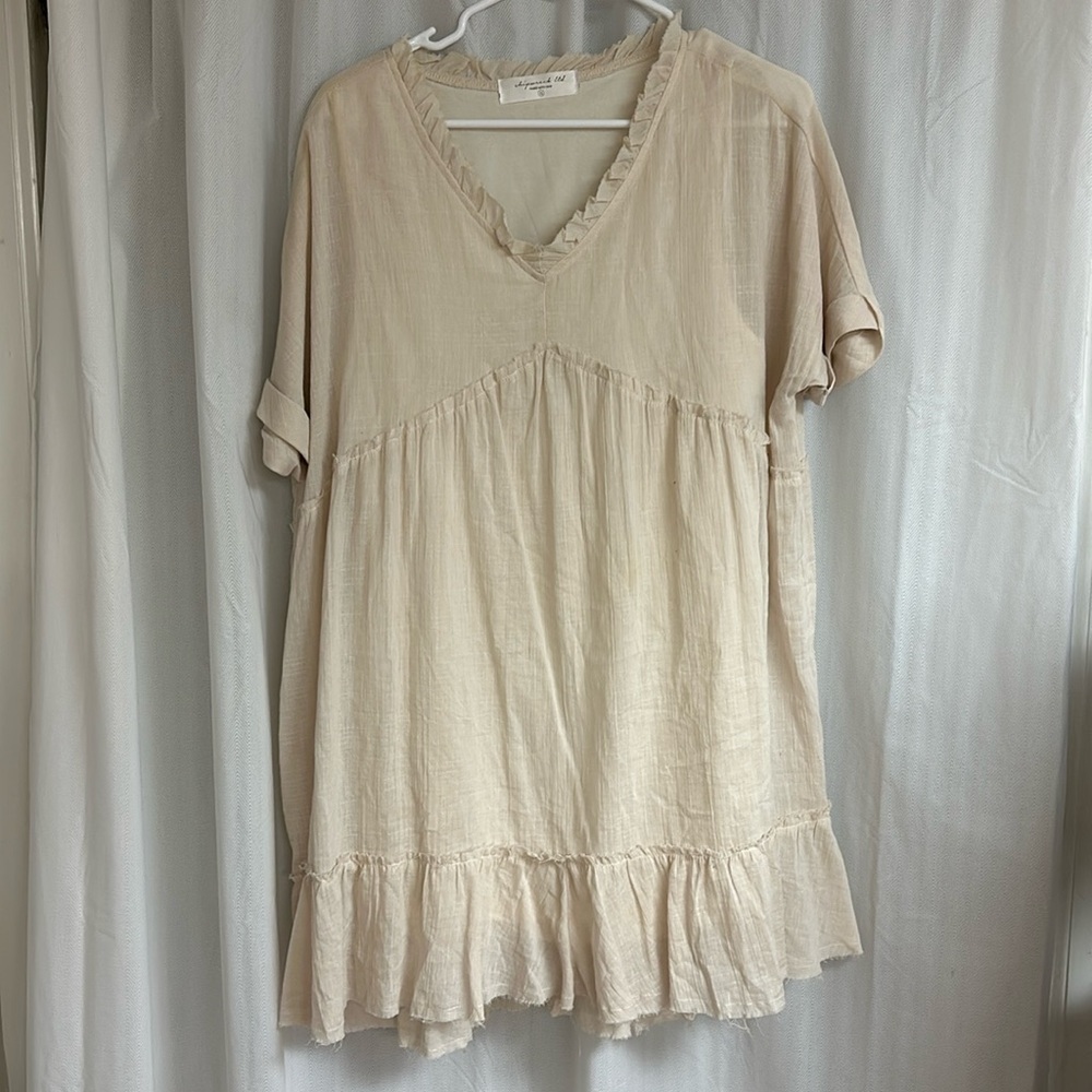 Shipwreck LTD tan dress with ruffles. Women’s Small